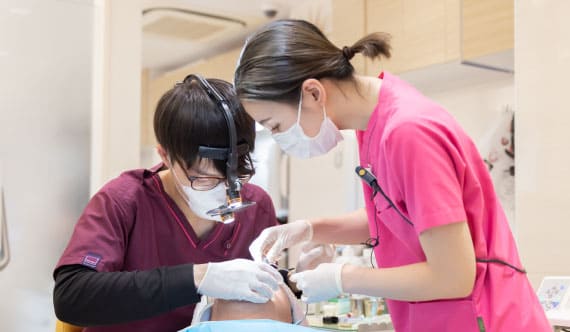 鶴ヶ島市の歯科プラザ若葉歯科の痛みを抑えた治療